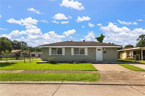 2101 1st St, Harvey, LA 70058