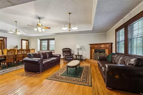 Living - 31013 Putt Moran Loop, Lacombe, LA 70445 photo 3 of 4