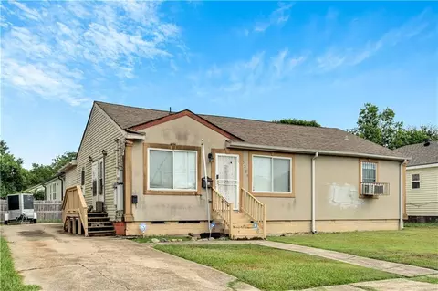 5315 B Warrington Dr, New Orleans, LA 70122