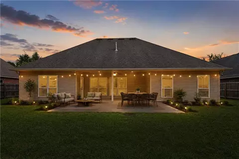 Exterior - 629 Woodburne Loop, Covington, LA 70433 photo 5 of 6