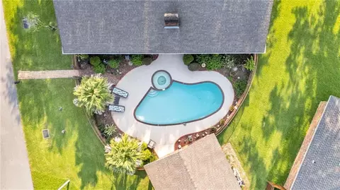 Exterior - 313 Santa Cruz Ct, Luling, LA 70070 photo 12 of 13