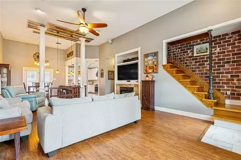 Living - 573 Oak St, Norco, LA 70079 photo 1 of 1