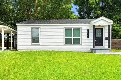 4950 Copernicus St, New Orleans, LA 70131