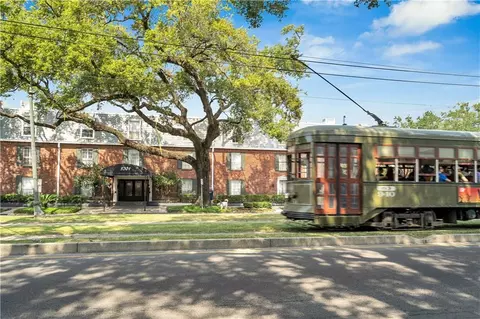 3201 St Charles Ave #230, New Orleans, LA 70115