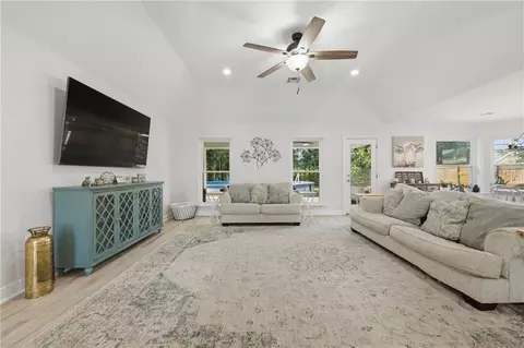 Other - 204 Laurel Ct, Luling, LA 70070 photo 2 of 6