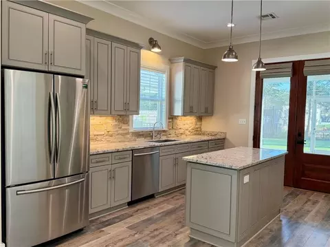 Kitchen - 1314 W 23rd Ave, Covington, LA 70433 photo 1 of 5