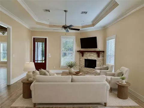Living - 1314 W 23rd Ave, Covington, LA 70433 photo 1 of 4