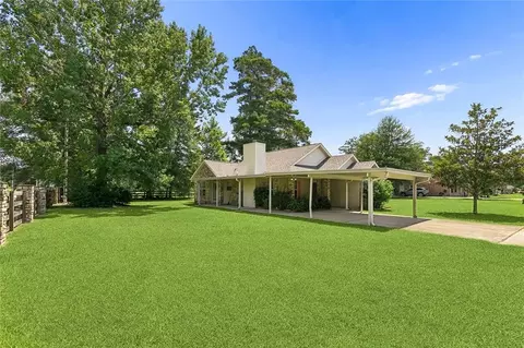 53516 Rock Ridge Dr, Loranger, LA 70446
