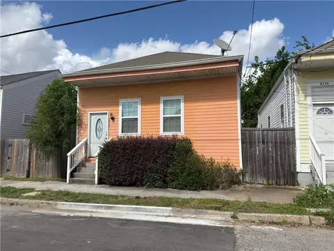 2721 2nd St, New Orleans, LA 70113