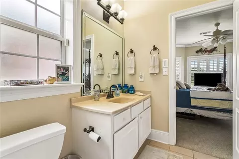 Bath - 222 Constellation Dr, Slidell, LA 70458 photo 4 of 5