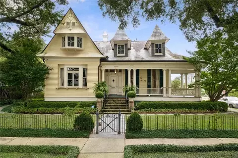 1234 Henry Clay Ave, New Orleans, LA 70118