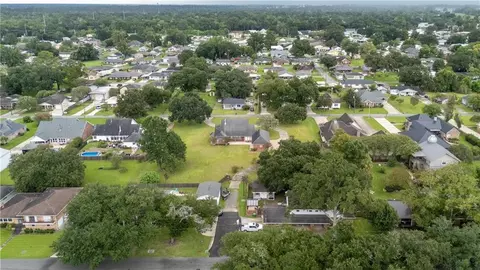 View/Area - 217 W 3rd St, Reserve, LA 70084 photo 3 of 9