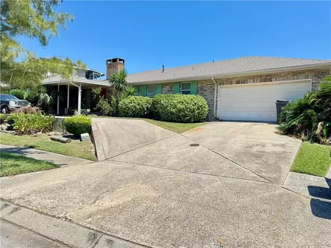 4631 Alba Rd, New Orleans, LA 70129
