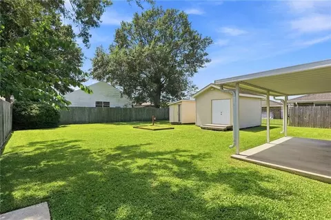 Exterior - 7 Caddo Ct, Kenner, LA 70065 photo 4 of 5
