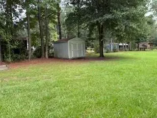 Exterior - 25094 Lowe Davis Rd, Covington, LA 70435 photo 3 of 4