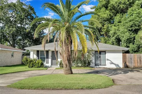 10517 Sedalia Ave, River Ridge, LA 70123