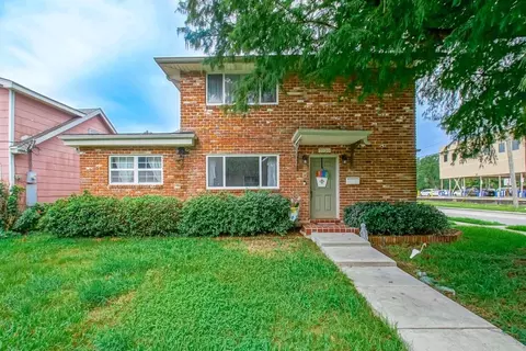7030 Vicksburg St, New Orleans, LA 70124
