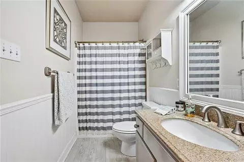 Bath - 2384 Cours Carson St, Mandeville, LA 70448 photo 3 of 3