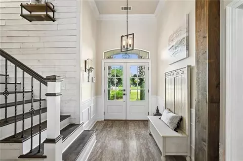 Entry Way - 2384 Cours Carson St, Mandeville, LA 70448 photo 1 of 2
