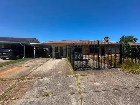 4556 58 Lafon Dr, New Orleans, LA 70126