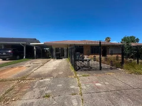 4556 Lafon Dr, New Orleans, LA 70126