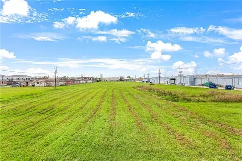 1991 Ames Blvd, Marrero, LA 70072