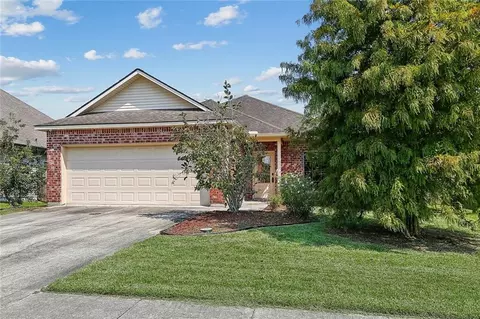 4422 Bay View Dr, Marrero, LA 70072