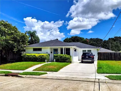 1105 Oaklawn Dr, Metairie, LA 70005