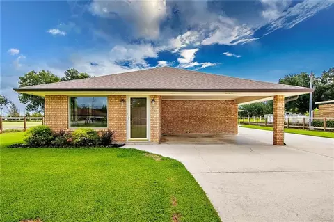 1353 Doctor Beatrous Rd, Theriot, LA 70397