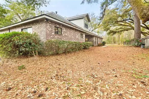 Exterior - 69170 4th Ave, Covington, LA 70433 photo 3 of 6