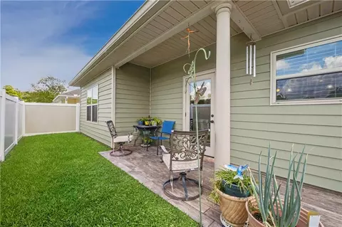 Exterior - 324 Craftsman Ct, Covington, LA 70433 photo 4 of 5