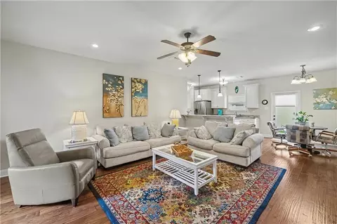 Living - 324 Craftsman Ct, Covington, LA 70433 photo 1 of 3