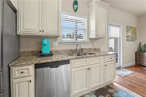 Kitchen - 324 Craftsman Ct, Covington, LA 70433 photo 3 of 3