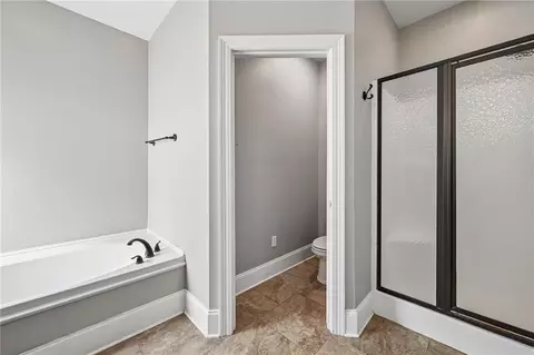 Bath - 337 Nicklaus Dr, Slidell, LA 70458 photo 2 of 3