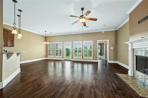 Living - 337 Nicklaus Dr, Slidell, LA 70458 photo 1 of 5