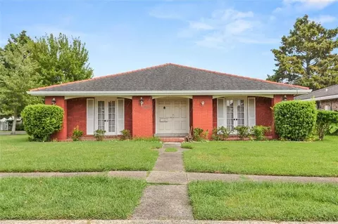 1913 Madison St, Metairie, LA 70001