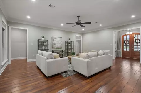 Living - 637 Weston Way, Covington, LA 70433 photo 4 of 4