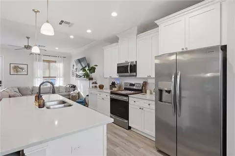 Kitchen - 503 Lauve Ln, Luling, LA 70070 photo 1 of 3