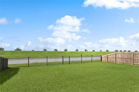 Exterior - 3339 Tide Wind Dr, Slidell, LA 70461 photo 2 of 2