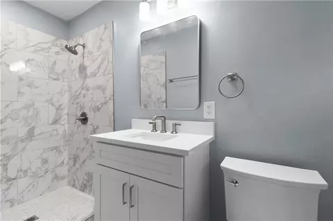Bath - 3345 Somerset Dr, New Orleans, LA 70131 photo 1 of 3
