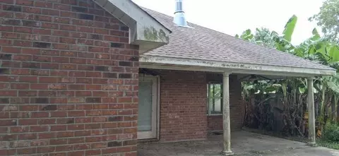 Exterior - 433 E Maple Loop, Laplace, LA 70068 photo 8 of 11