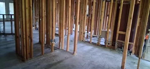 Other - 433 E Maple Loop, Laplace, LA 70068 photo 2 of 17