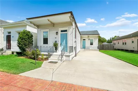 5823 Tchoupitoulas St, New Orleans, LA 70115