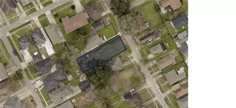 7628 Burke Rd, New Orleans, LA 70127