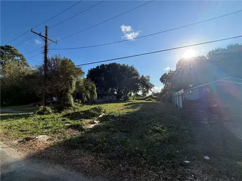 7628 Burke Rd, New Orleans, LA 70127