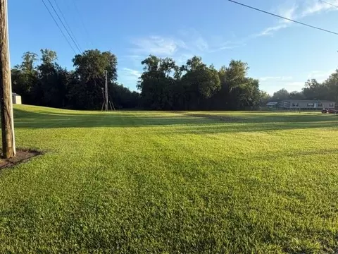 48176 Rogers A Rd, Saint Amant, LA 70774