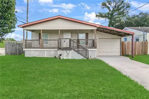 30 Curtis Dr, New Orleans, LA 70126