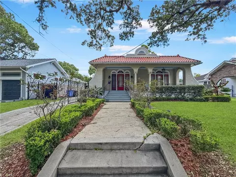 4649 Franklin Ave, New Orleans, LA 70122