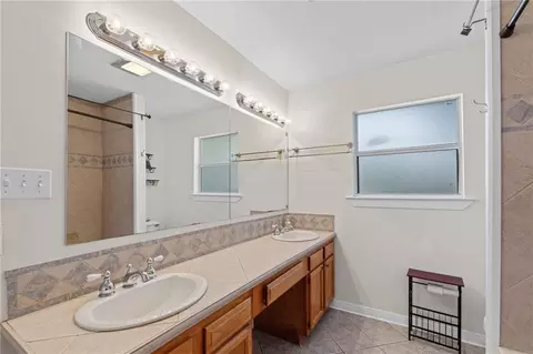 Bath - 320 Drury Ln, Slidell, LA 70460 photo 4 of 5