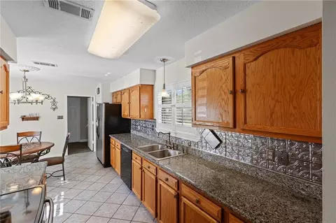 Kitchen - 320 Drury Ln, Slidell, LA 70460 photo 2 of 3